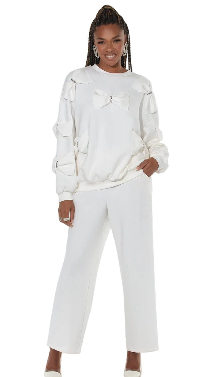 2pc. Top & Pant Set - Love The Queen. Style 17639 - Especially Yours
