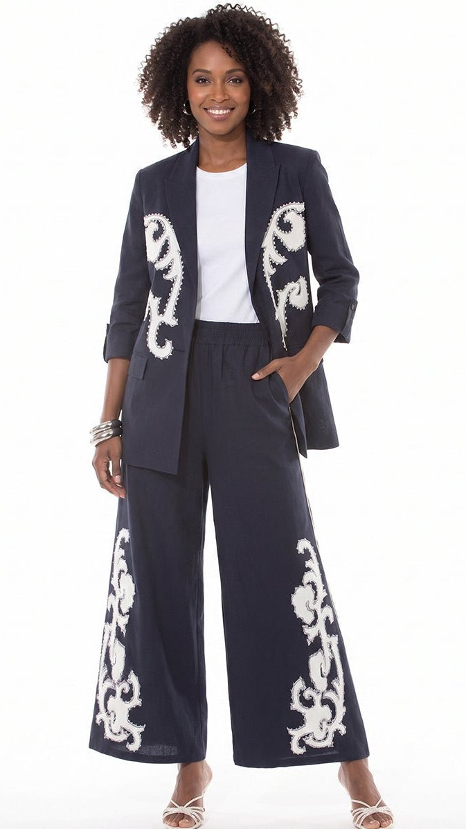 Love The Queen, Style 17657