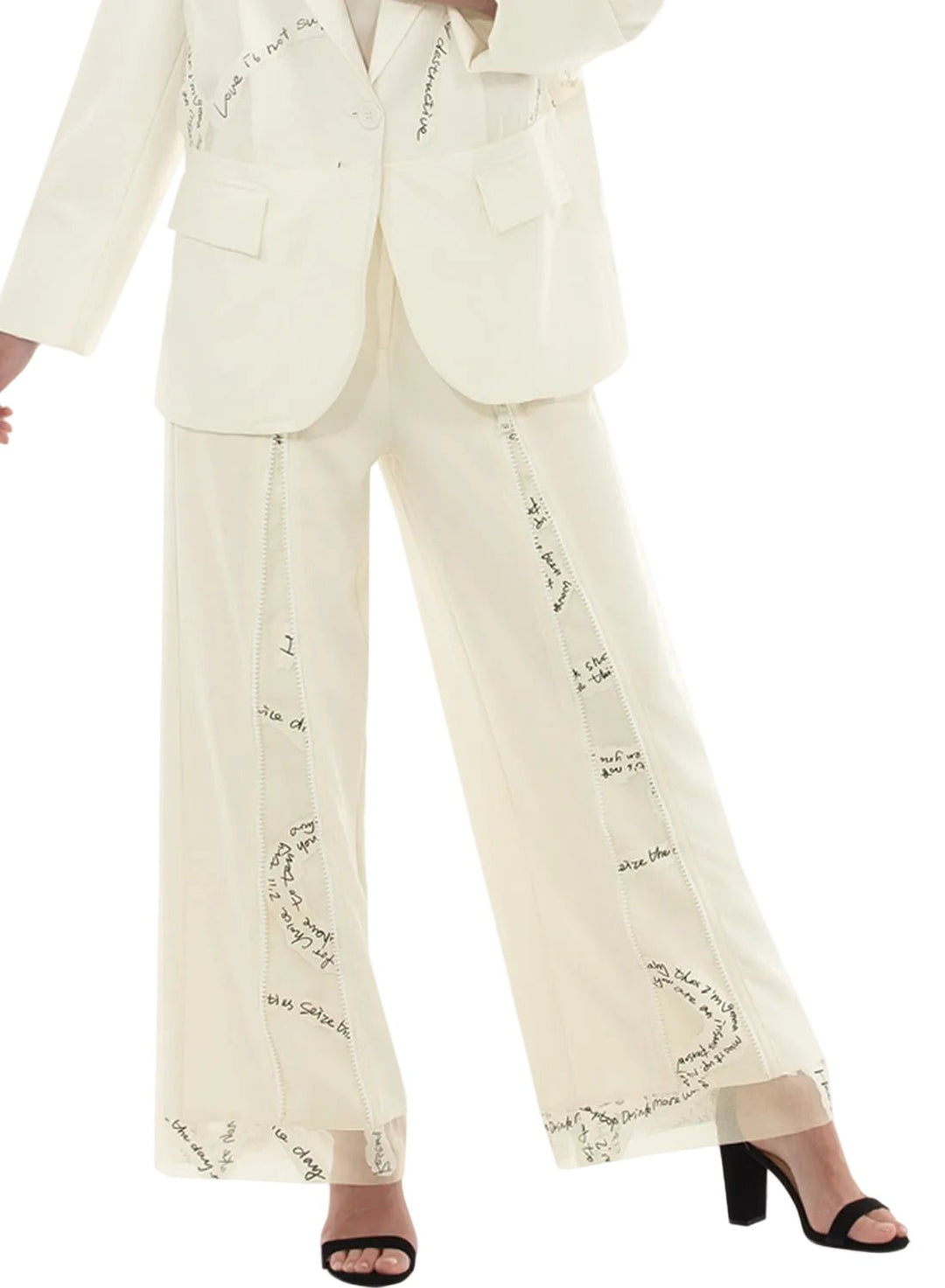 Love The Queen, Style 17665