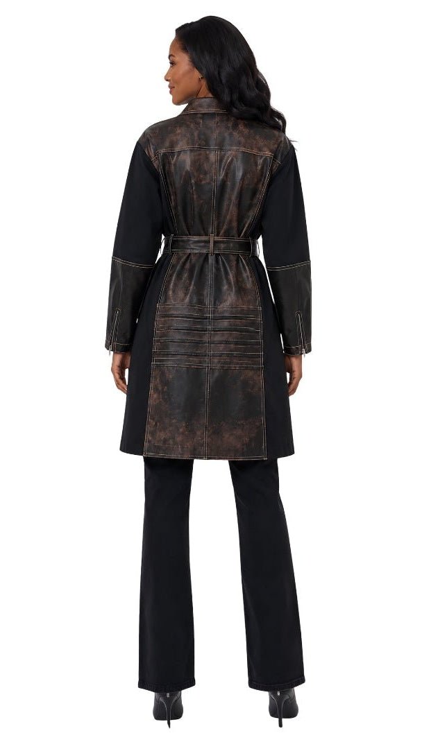 Coat - Love The Queen. Style 17623 - Especially Yours