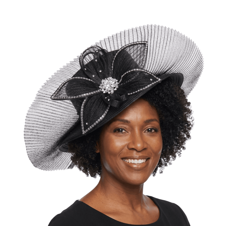 Medium Brim Stoned Hat w/ Flwr and Fan-shaped Veil - Especially Yours